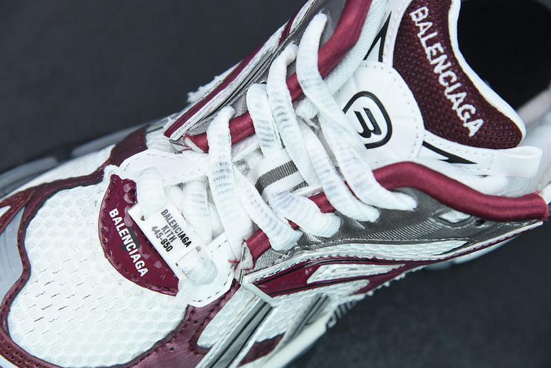 Ba*len*cia*ga runner sneaker