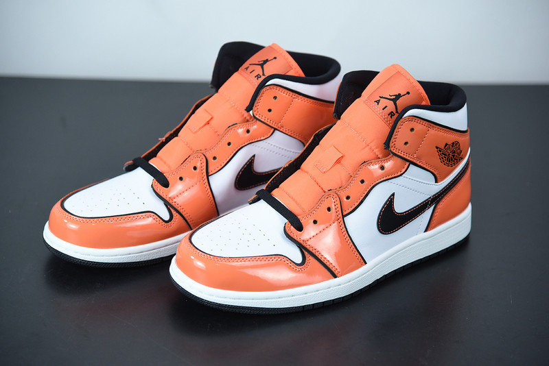 air jordan 1 mid “turf orange” dd6834-802