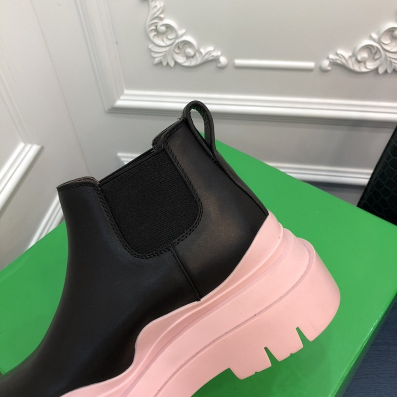 Bo*te*ga ve*ne*ta sneaker