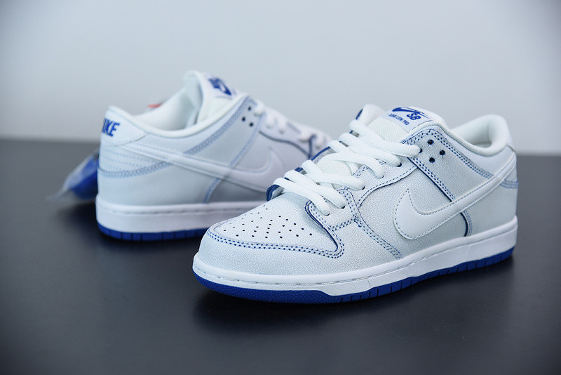 nike sb dunk low premium white game royal cj6884-100