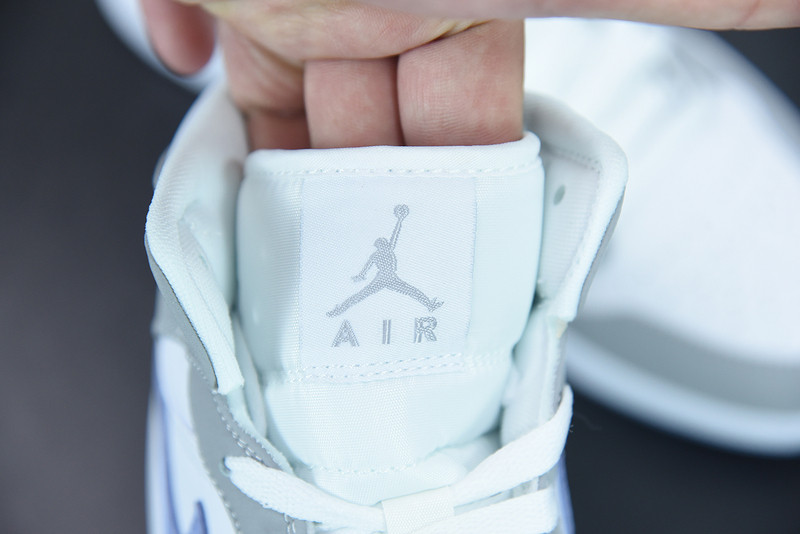 air jordan 1 mid grey blue bq6472-105