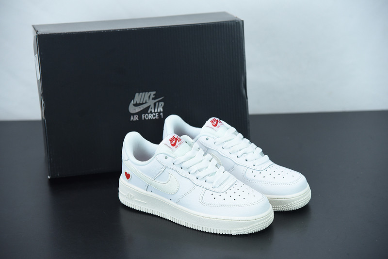 nike air force 1 low valentines day（2021）dd7117-100