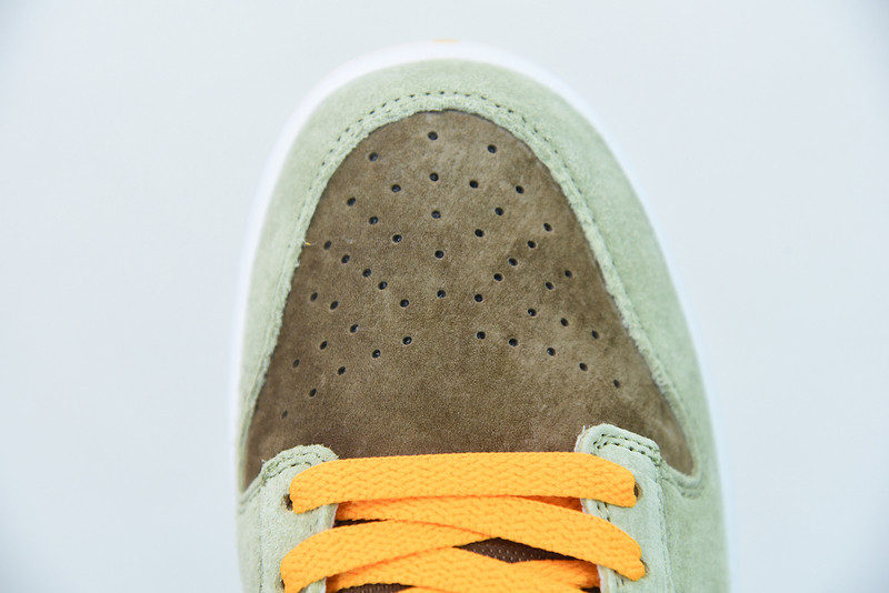 nike sb dunk low “dusty olive” dh5360-300
