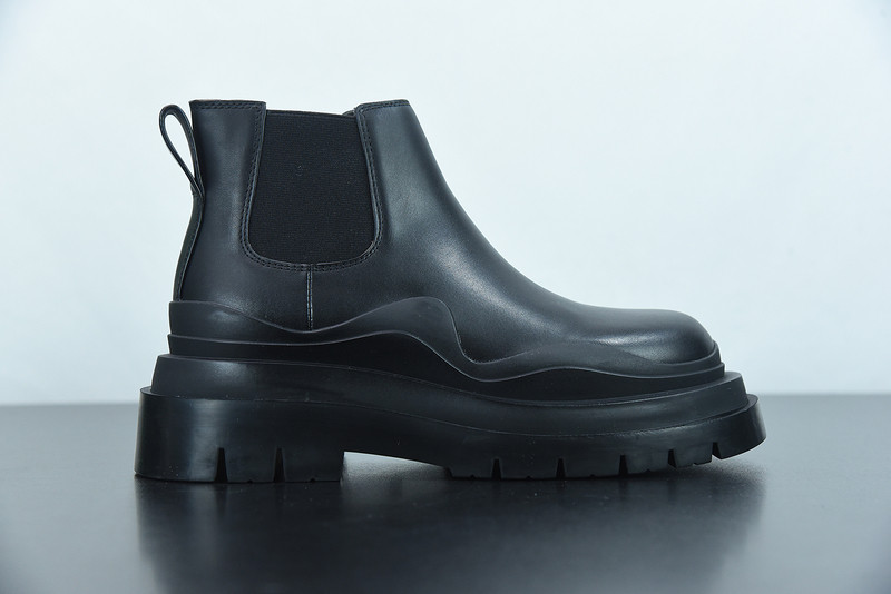 Bo*te*ga ve*ne*ta sneaker