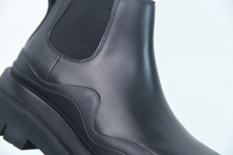 Bo*te*ga ve*ne*ta sneaker