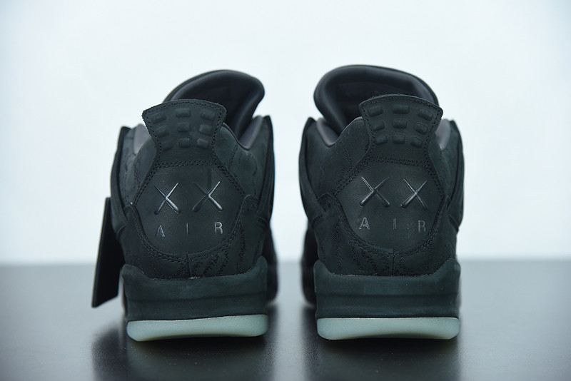 air jordan 4 retro kaws "kaws" 930155-001