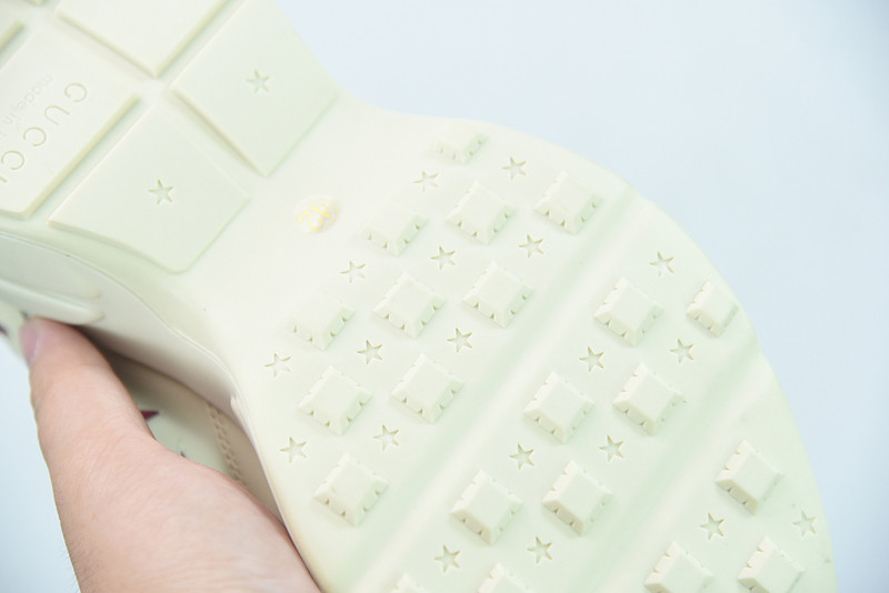 g*u*i rhyton sneaker