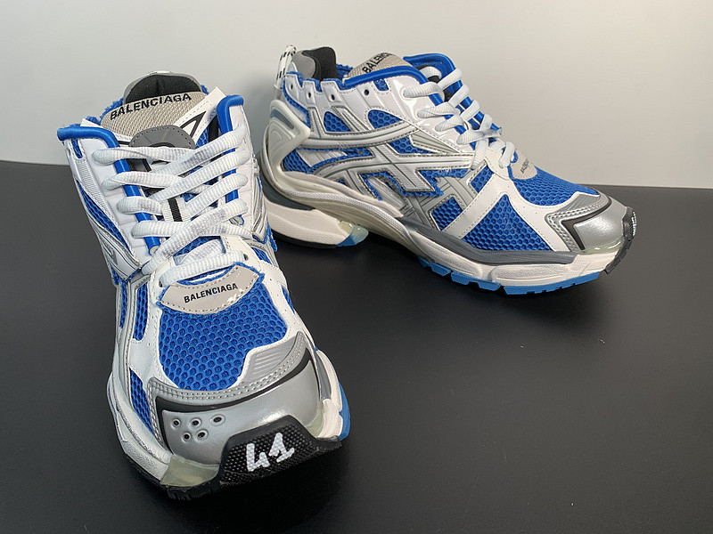Ba*len*cia*ga runner sneaker
