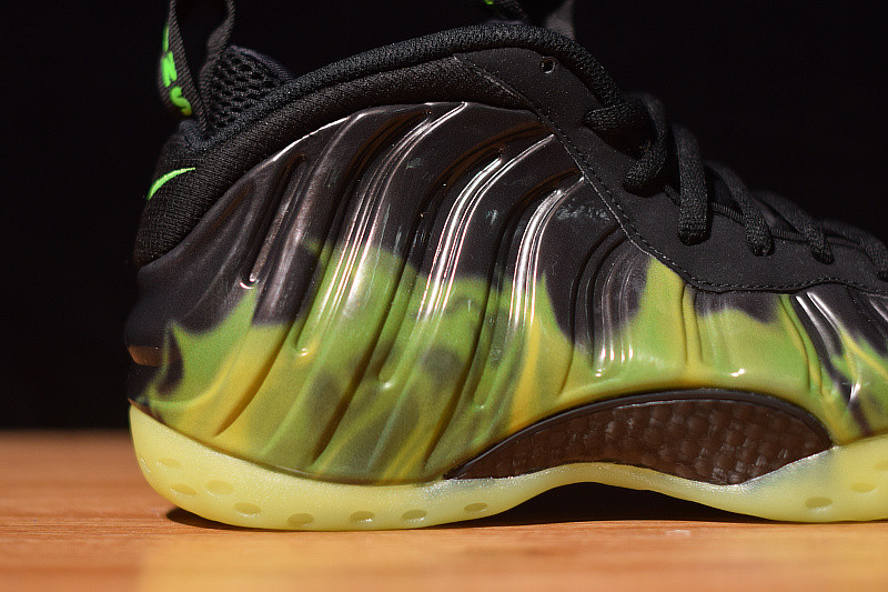 nike air foamposite one paranorman "paranorman" 579771-003