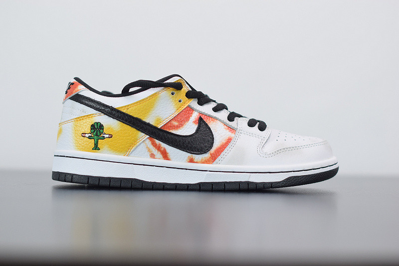 nike sb dunk low “raygun tie-dye” bq6832-101