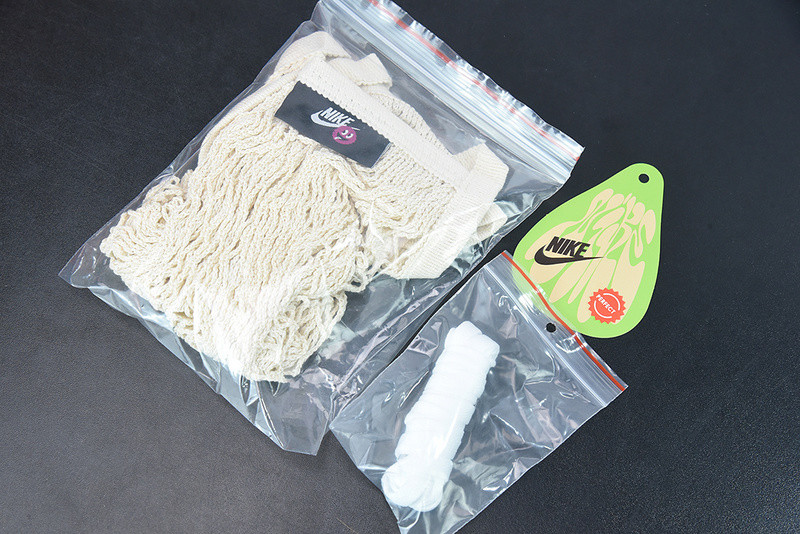 nike dunk low avocado dm7606-300