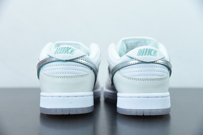 nike sb dunk low Di*m*nd s*pply co white Di*m*nd bv1310-100