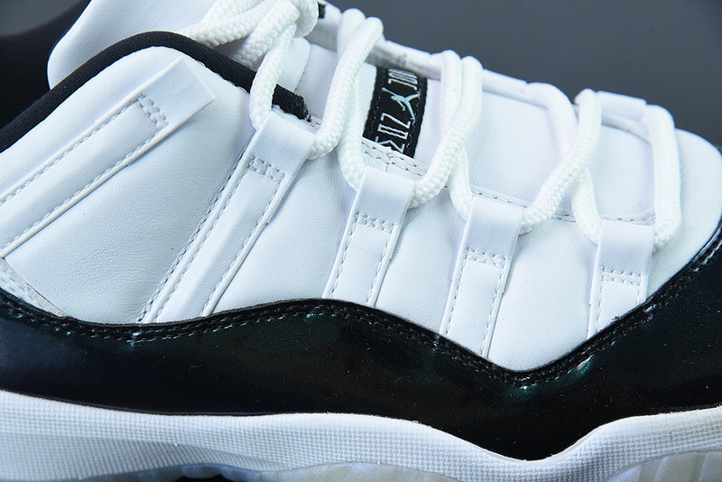 air jordan 11 retro low "emerald" 528895-145