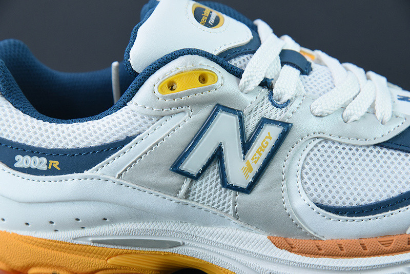 new balance sneaker