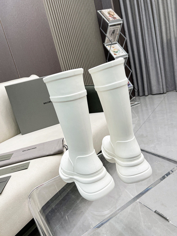 Cr*0*s™ boot in white