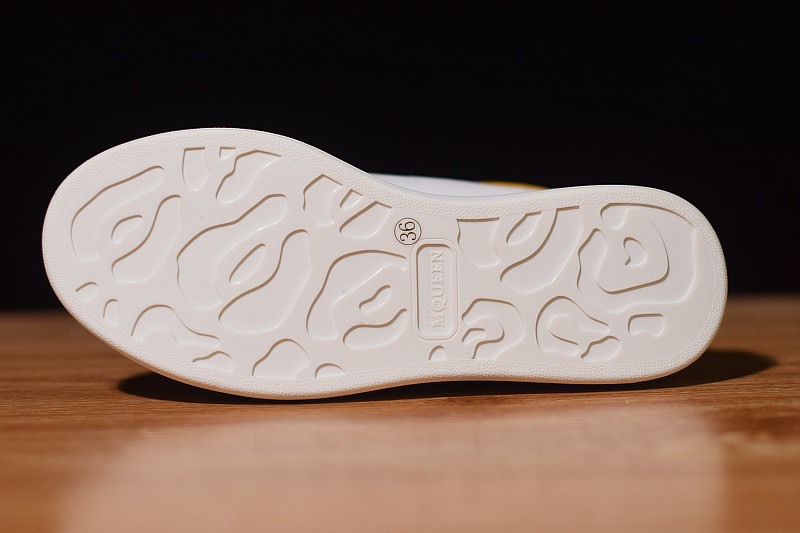 alexer mceen sneakers