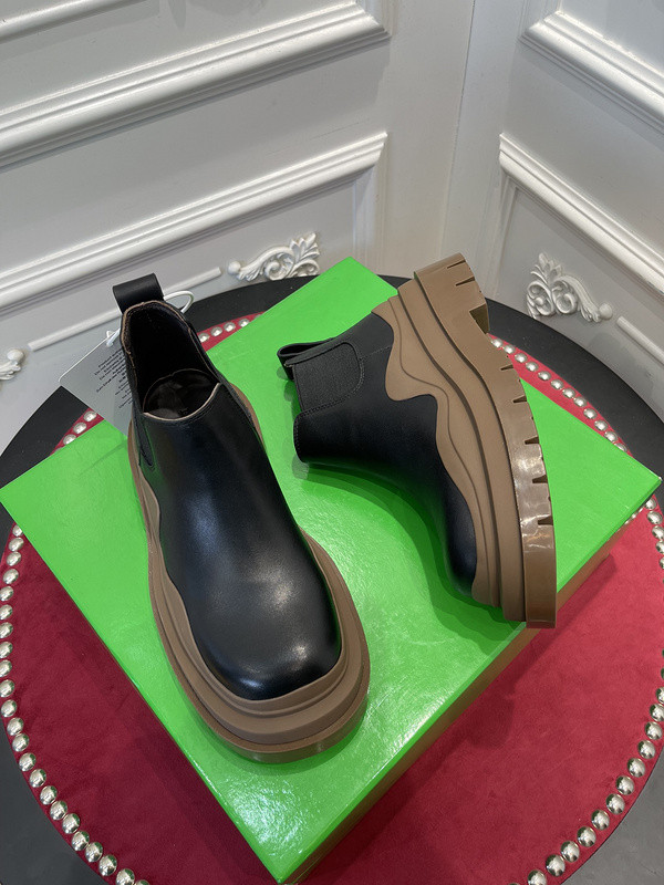 Bo*te*ga ve*ne*ta sneaker