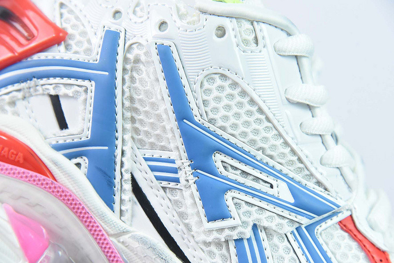 Ba*len*cia*ga runner sneaker