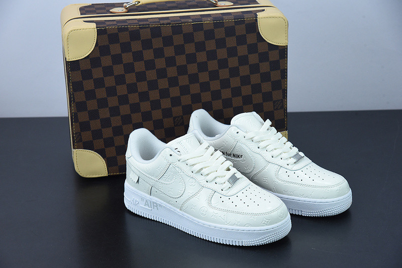 lvt x nike air force1