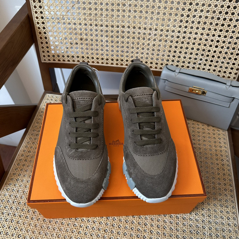 H**mes sneaker
