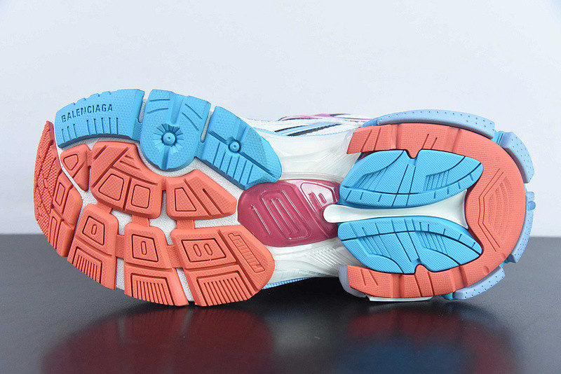 Ba*len*cia*ga runner sneaker