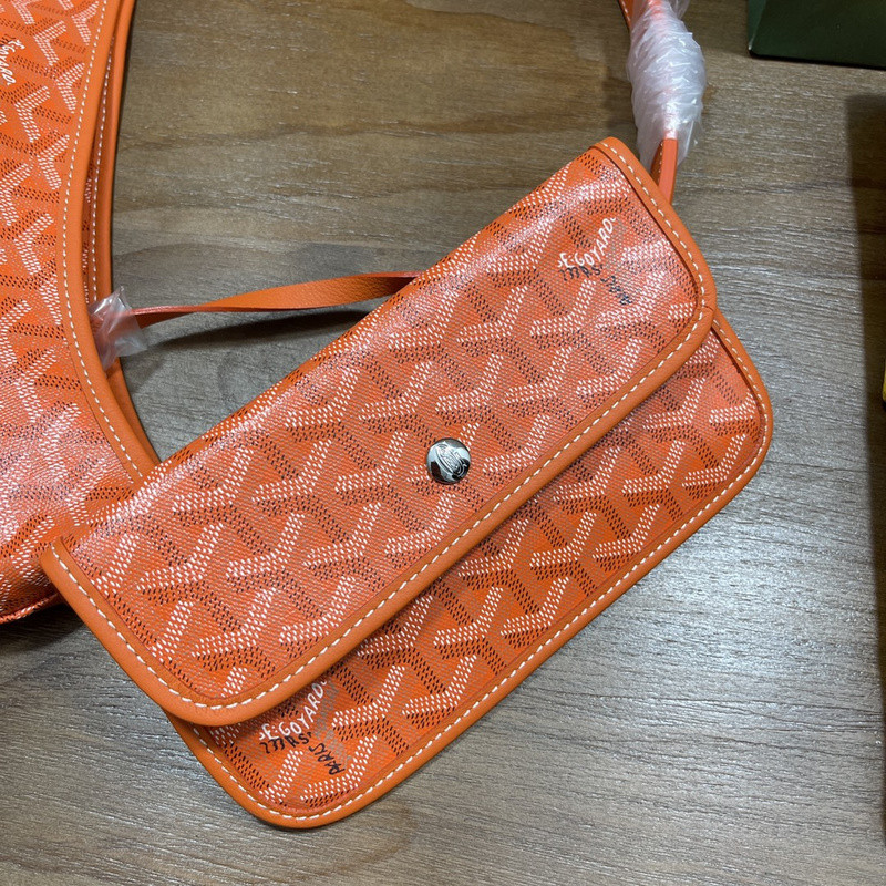 GOYARD PURSE