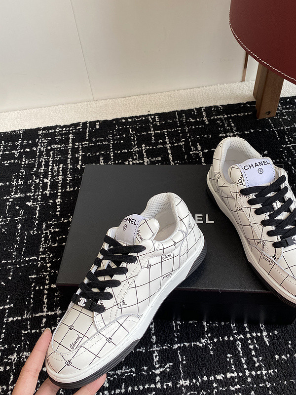 Chanel Sneaker