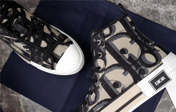 dio* b23 oblique high-top sneaker