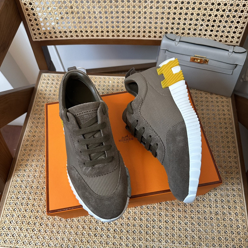 H**mes sneaker