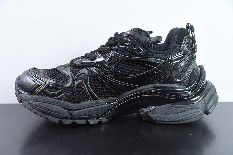 Ba*len*cia*ga runner sneaker