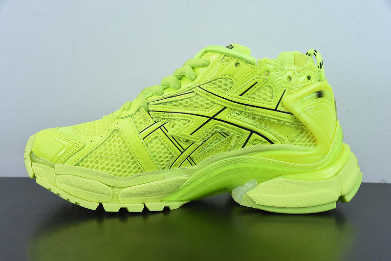 Ba*len*cia*ga runner sneaker