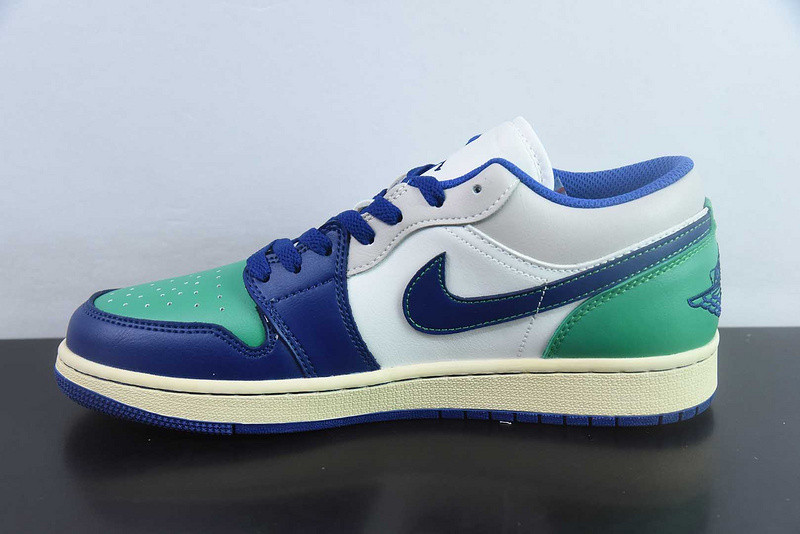 Air Jordan 1 Low “Seahawks” 553558-147