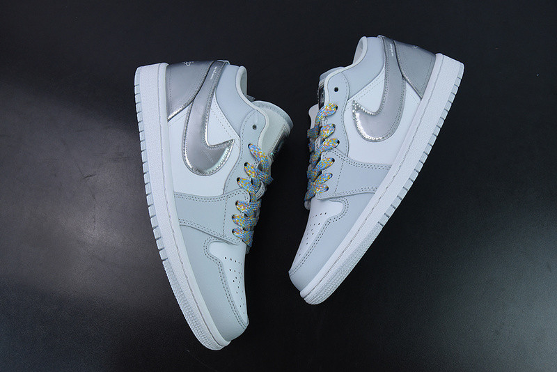 air jordan 1 low se tear away silver dx6070-101