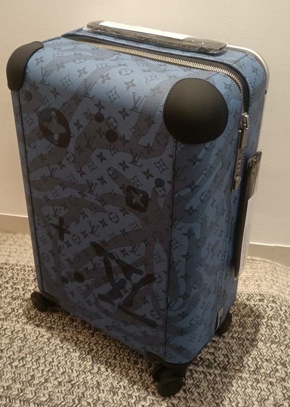 LVT HORIZON four-wheeled trolley case