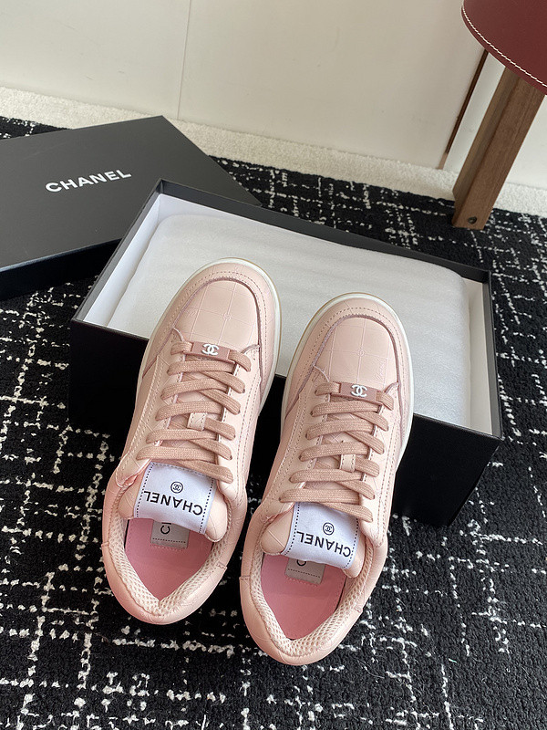Chanel Sneaker