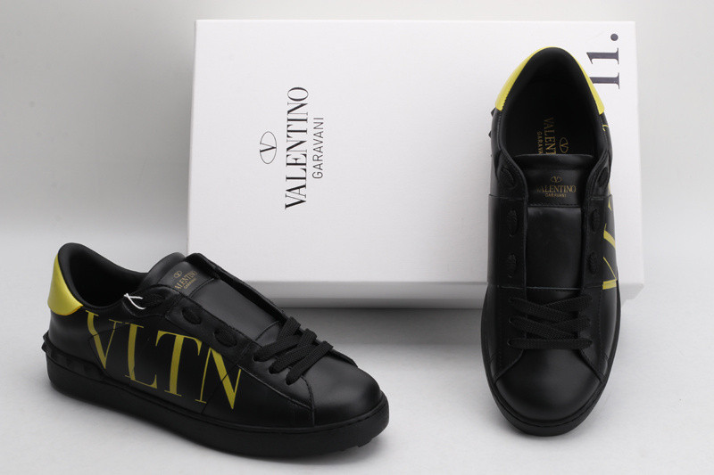 valentino garavani sneaker