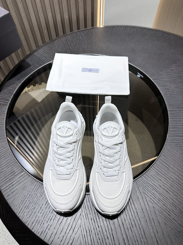 valentino sneaker