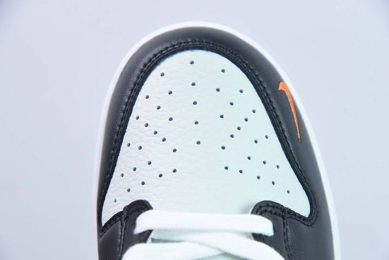 nike dunk low black grey orange fn7808-001