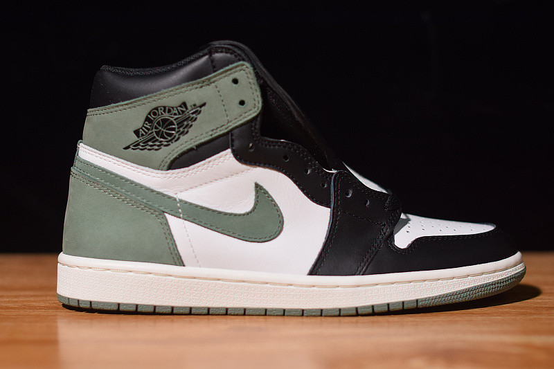 air jordan 1 retro high og "clay green" 555088-135