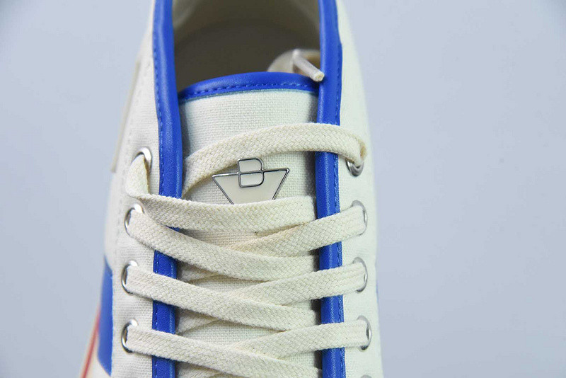 BOTTEGA VENETA Sneaker