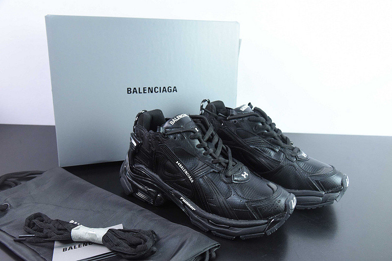 Balenciaga Runner Sneaker