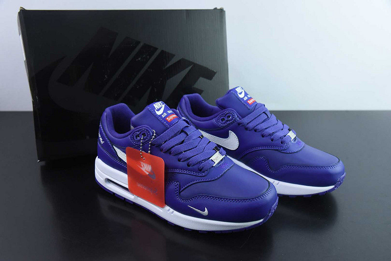 Nike x Supreme Air Max 1 