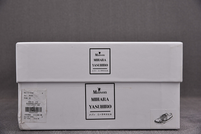 Ma*s*n mihara yasuhiro sneaker