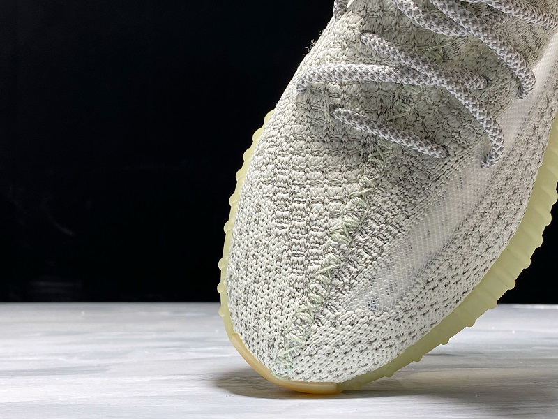 ad*s Y**zy boost 350 v2 yeshaya (reflective)