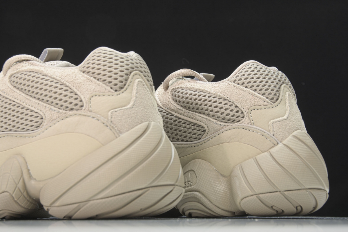 ad*s Y**zy 500 taupe light