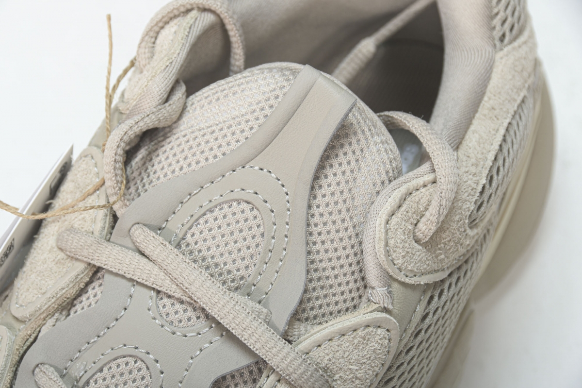 ad*s Y**zy 500 taupe light