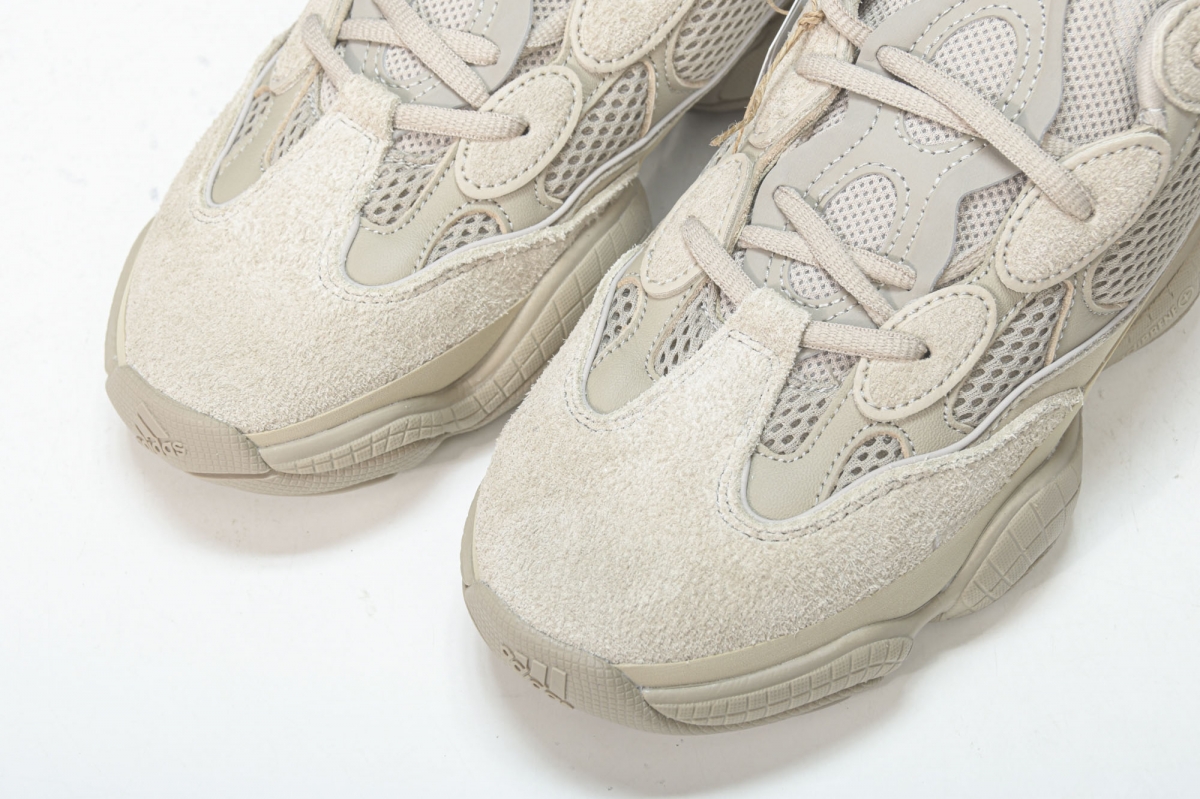ad*s Y**zy 500 taupe light