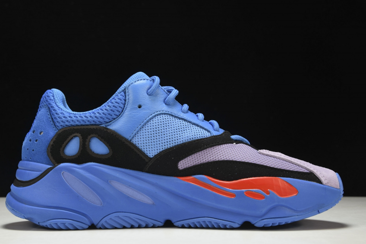 ad*s Y**zy boost 700 hi-res blue