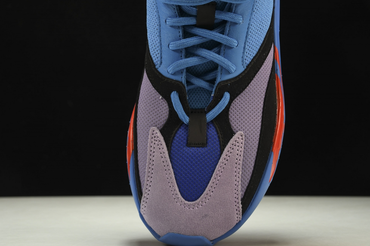 ad*s Y**zy boost 700 hi-res blue