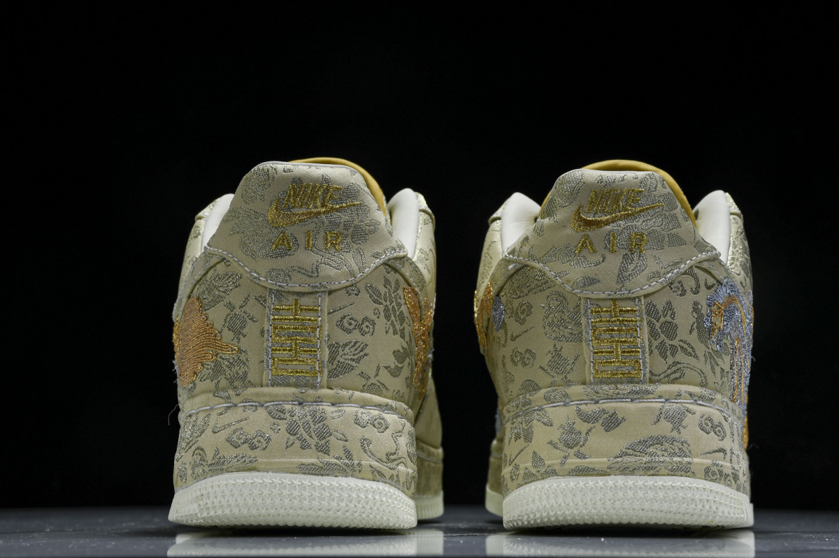 Nike Air Force 1 Low 